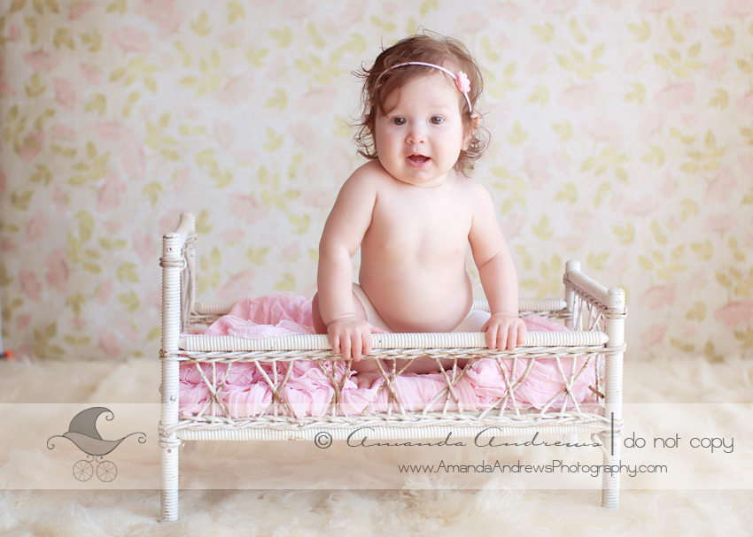 layla 8 months in bed pictures