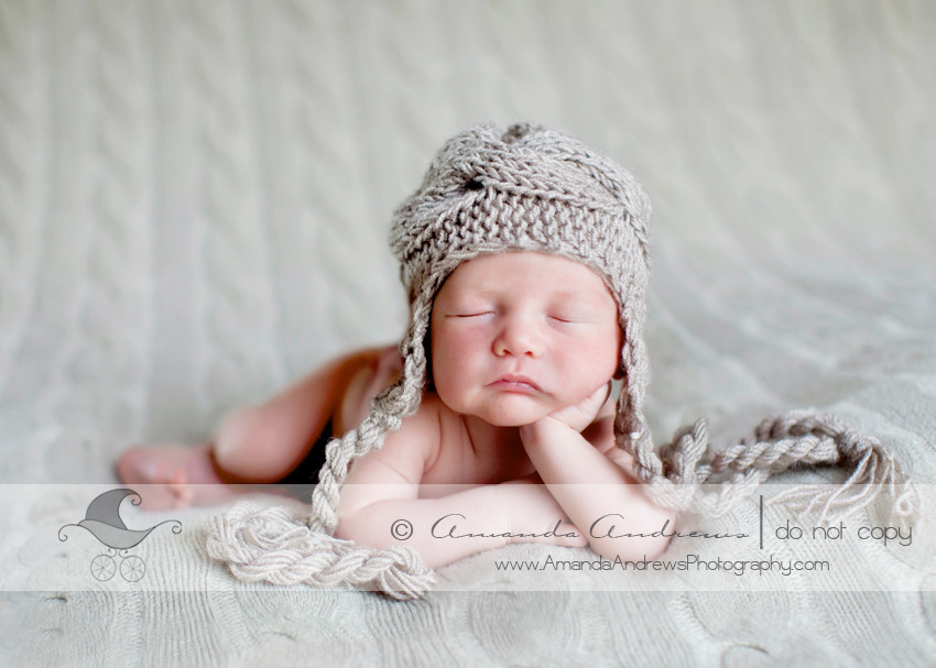 sun valley idaho newborn baby photographer charlie posed on hands photograph